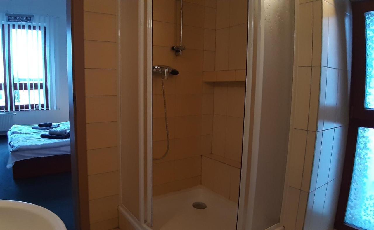 Ferienwohnung Studia Sprava Tanapu Štrbské Pleso Exterior foto