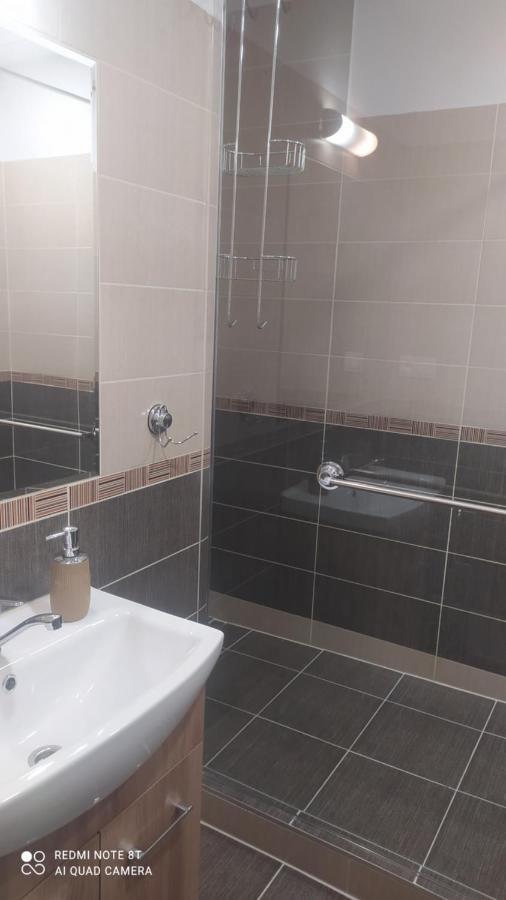 Ferienwohnung Studia Sprava Tanapu Štrbské Pleso Exterior foto
