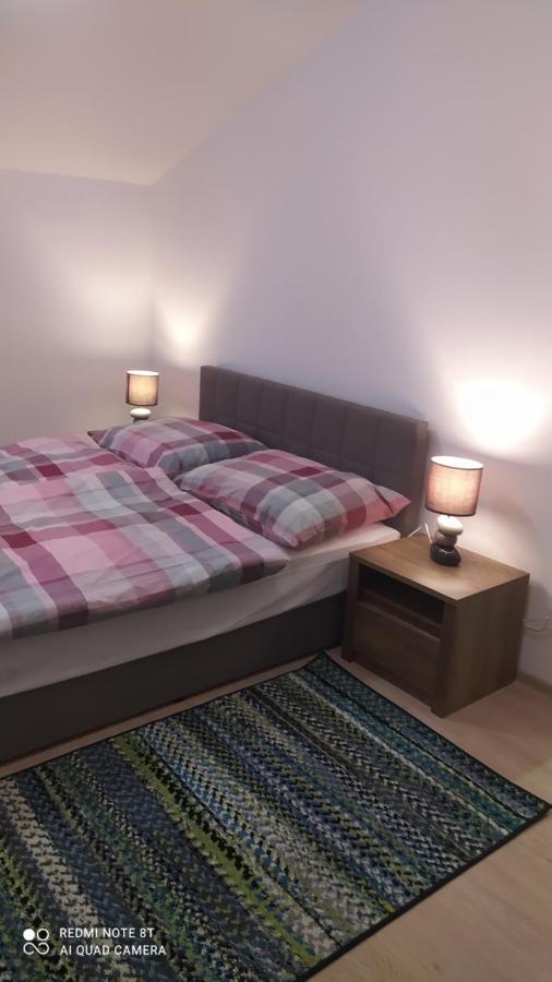 Ferienwohnung Studia Sprava Tanapu Štrbské Pleso Exterior foto