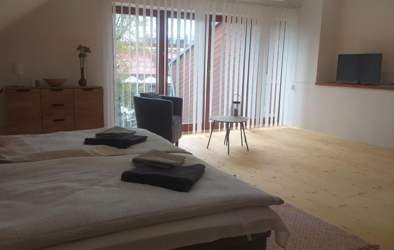 Ferienwohnung Studia Sprava Tanapu Štrbské Pleso Exterior foto